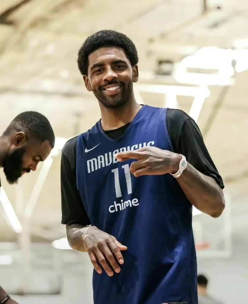 [德甲]凯恩点射双响萨内建功 拜仁3-0不来梅9分领跑