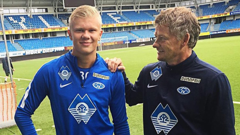 肖赧谈中超赛程安排：倒数第二轮不同时开球这一点就挺业余