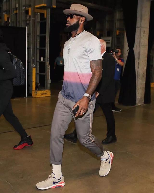 《战地风云6》玩家流失加剧：在线人数较峰值骤降90%