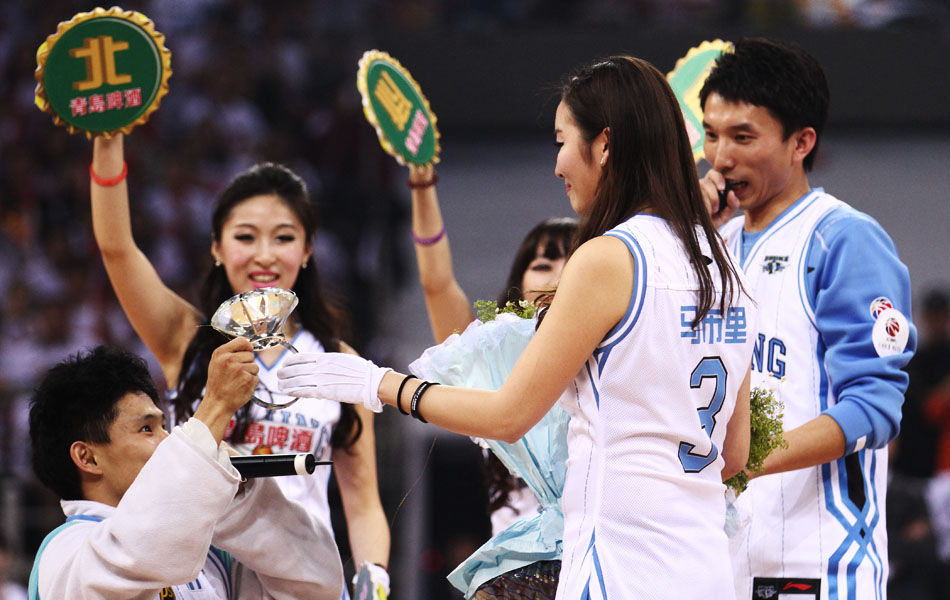 悉尼FC主帅：罗里腿筋受伤，无缘出战本周末对阵珀斯的联赛