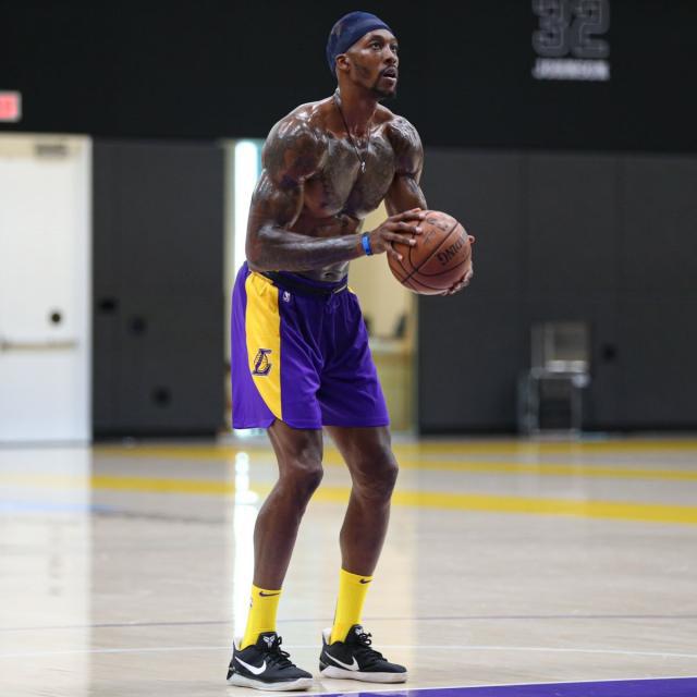 罗德新秀坂井辽、茨木佑太走进君津校园 以棒球传递梦想与初心｜日职