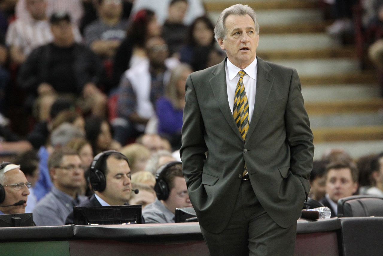 常规赛12月20日：北京北汽VS深圳马可波罗 周琦集锦