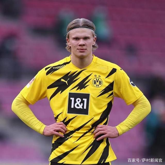 温格：C罗是运动员而梅西是艺术家 我更欣赏后者