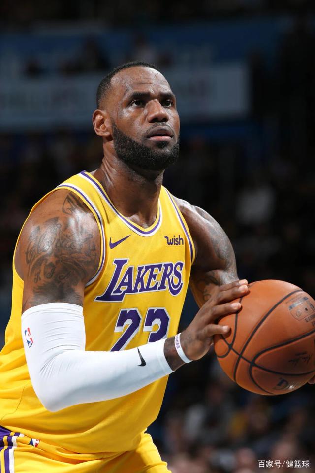 TA：利物浦目前看起来非常混乱，他们的卫冕梦想已支离破碎