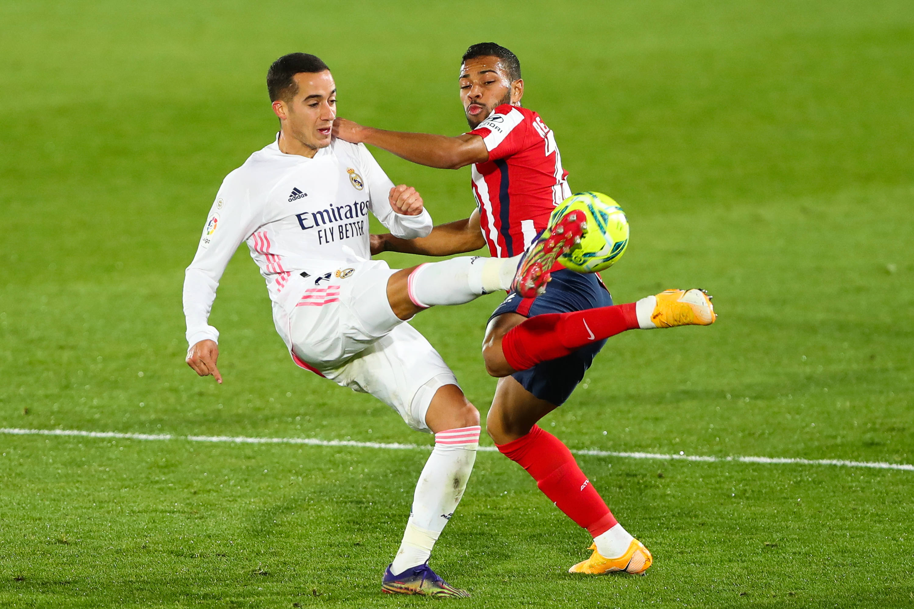 斯基拉：布莱顿的攻击手恩西索被推荐给了罗马