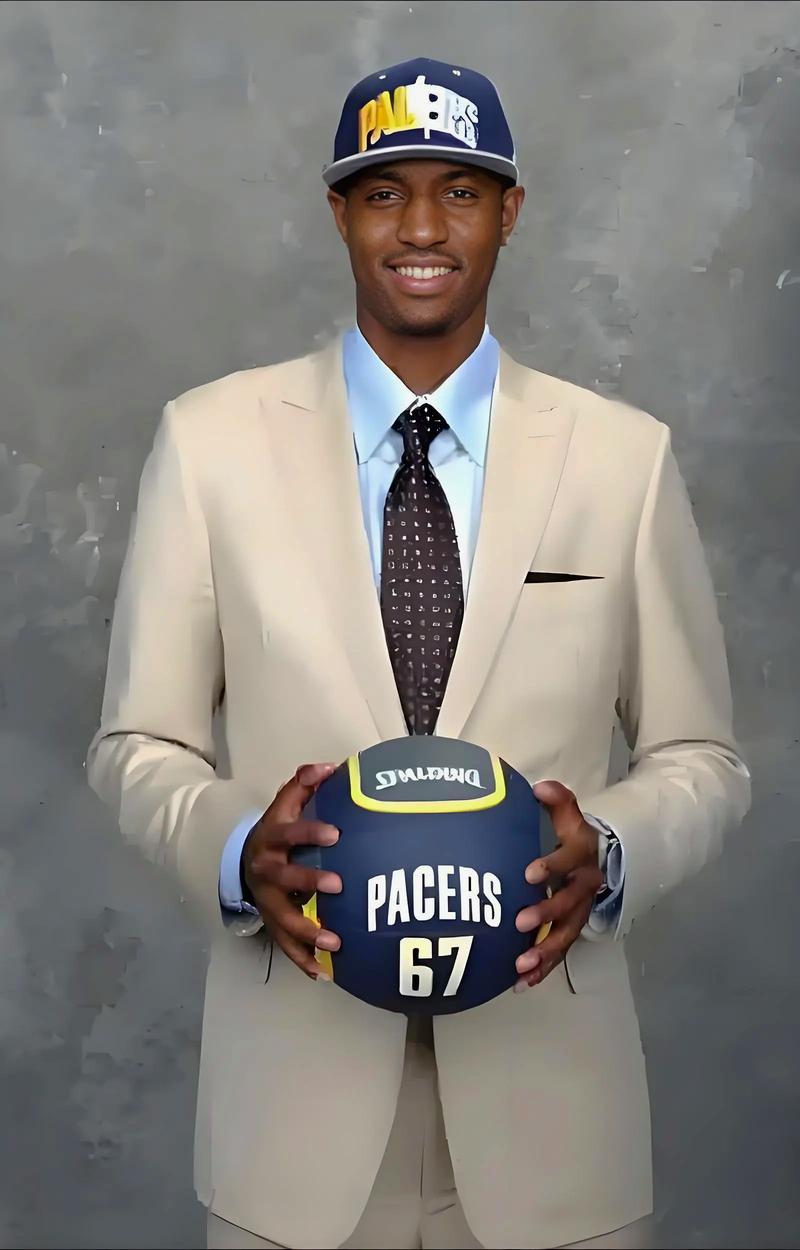 转会传闻，新闻：阿森纳盯上法兰克福的巴霍亚