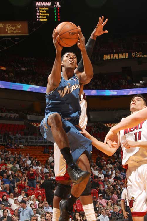 LPL最强全华班不如省队？状态低迷BP被完爆，LCK拿下S赛额外席位